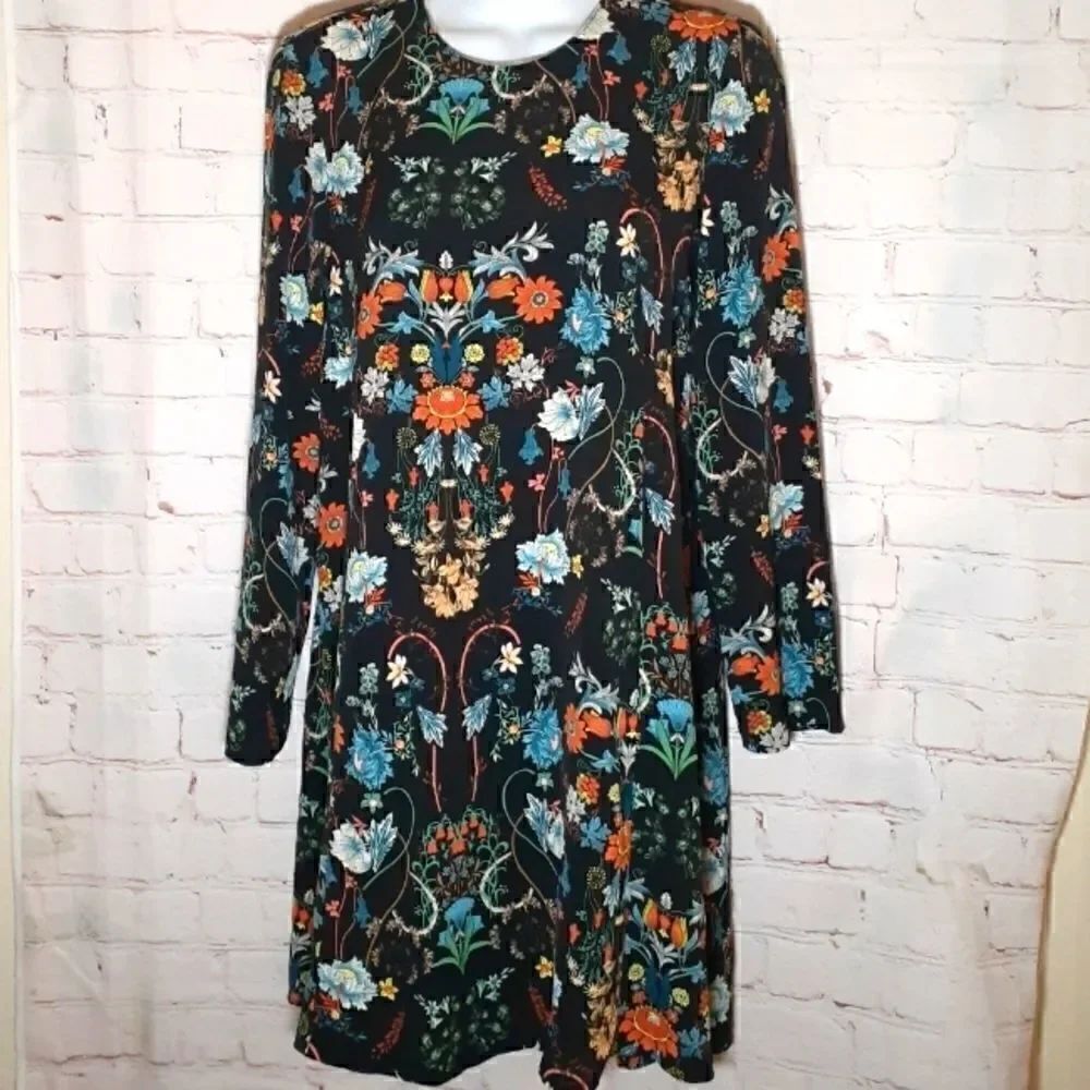 NEW Zara Black Floral Print A-Line Dress sz.XS MSRP $80